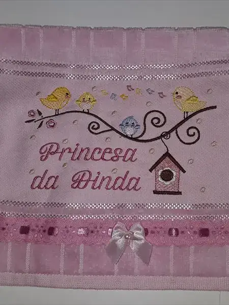 Presente bordado especial